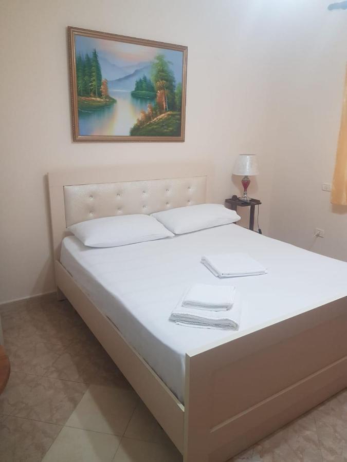 Pazari_Ri_Studio Lejlighed Tirana Eksteriør billede